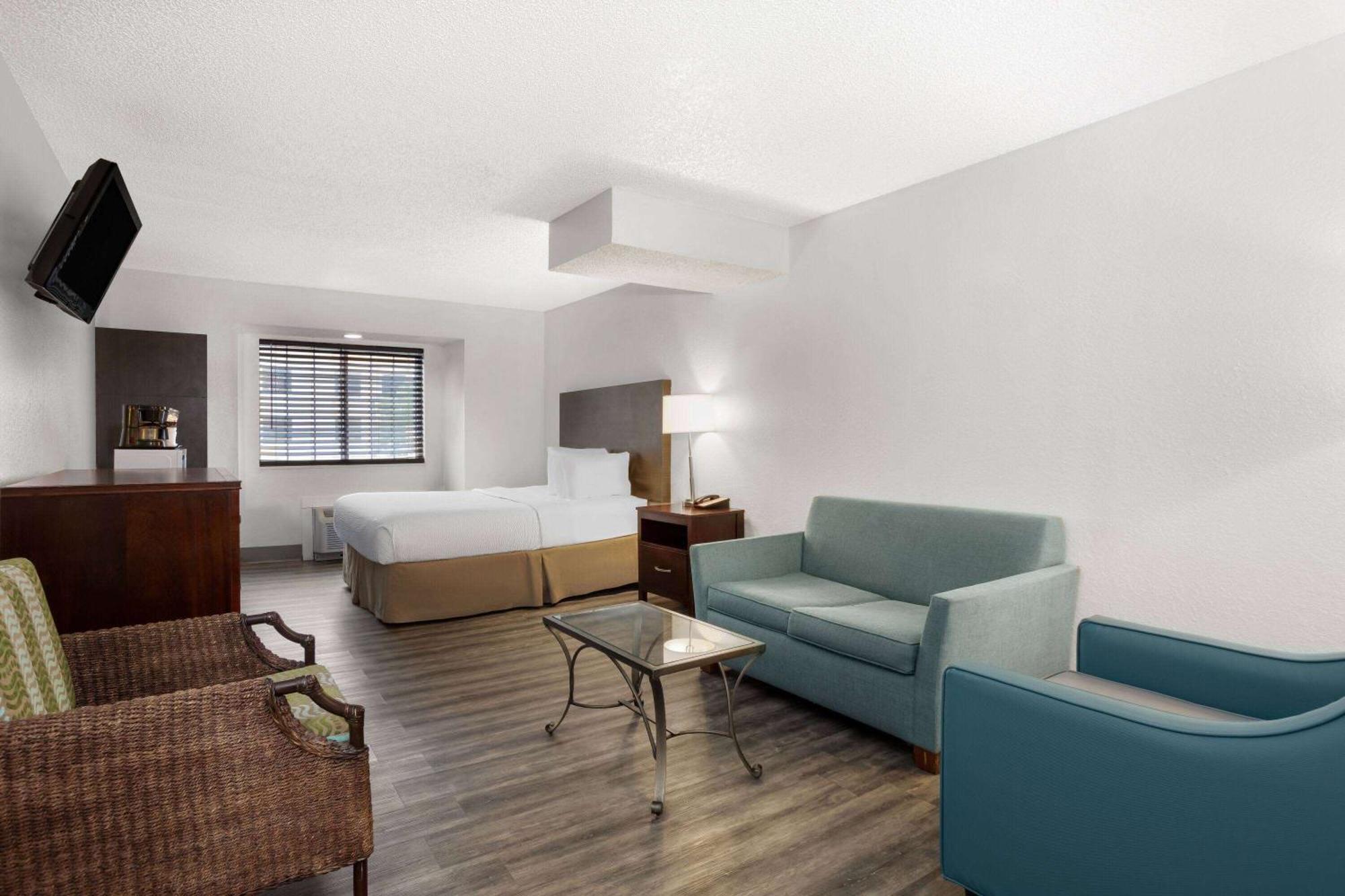 Baymont By Wyndham Orlando-International Dr-Universal Blvd ภายนอก รูปภาพ