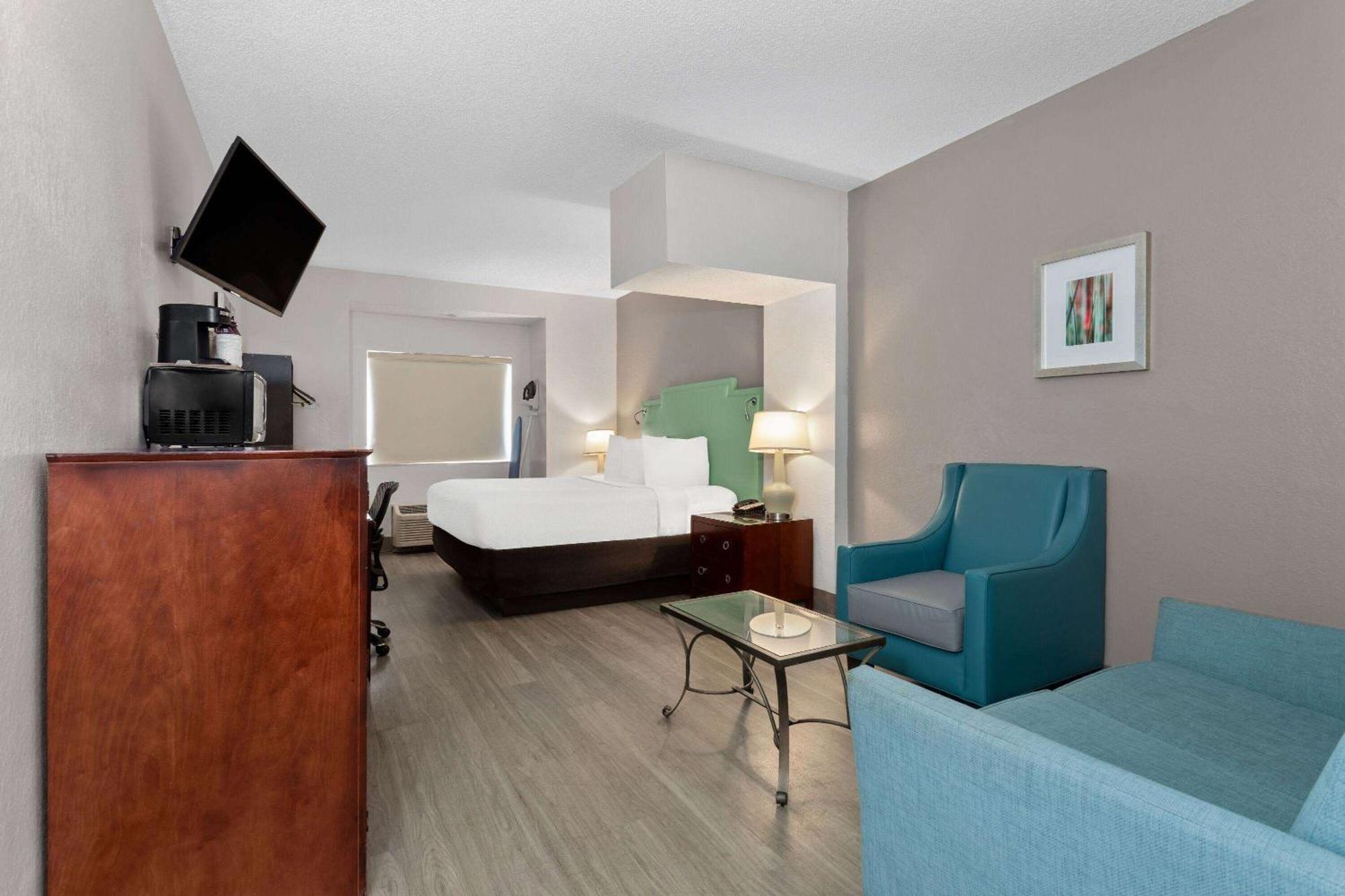 Baymont By Wyndham Orlando-International Dr-Universal Blvd ภายนอก รูปภาพ